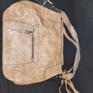 Chic Tan Shoulder Bag